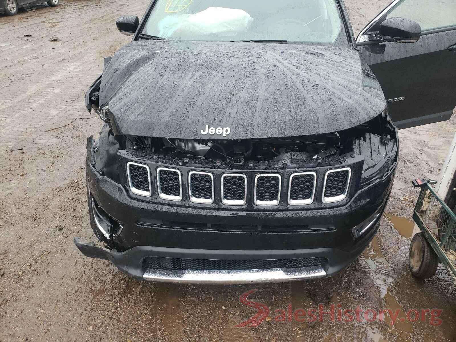 3C4NJDCB4KT674570 2019 JEEP COMPASS