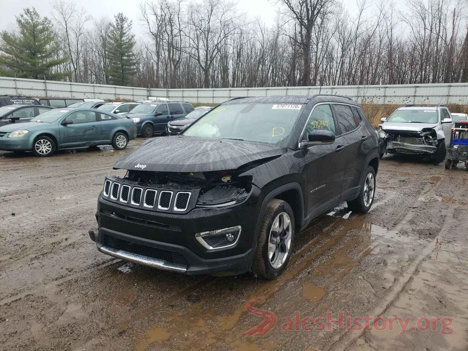 3C4NJDCB4KT674570 2019 JEEP COMPASS