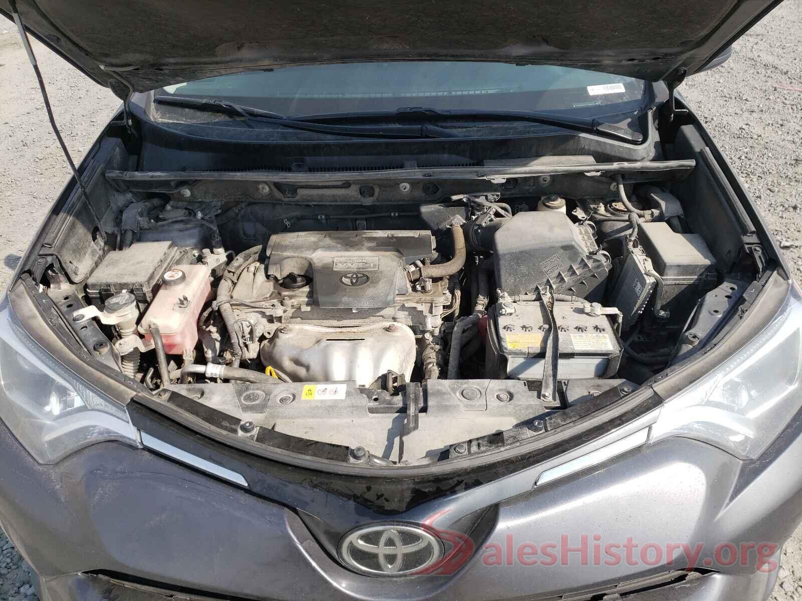 JTMBFREV0JJ723231 2018 TOYOTA RAV4