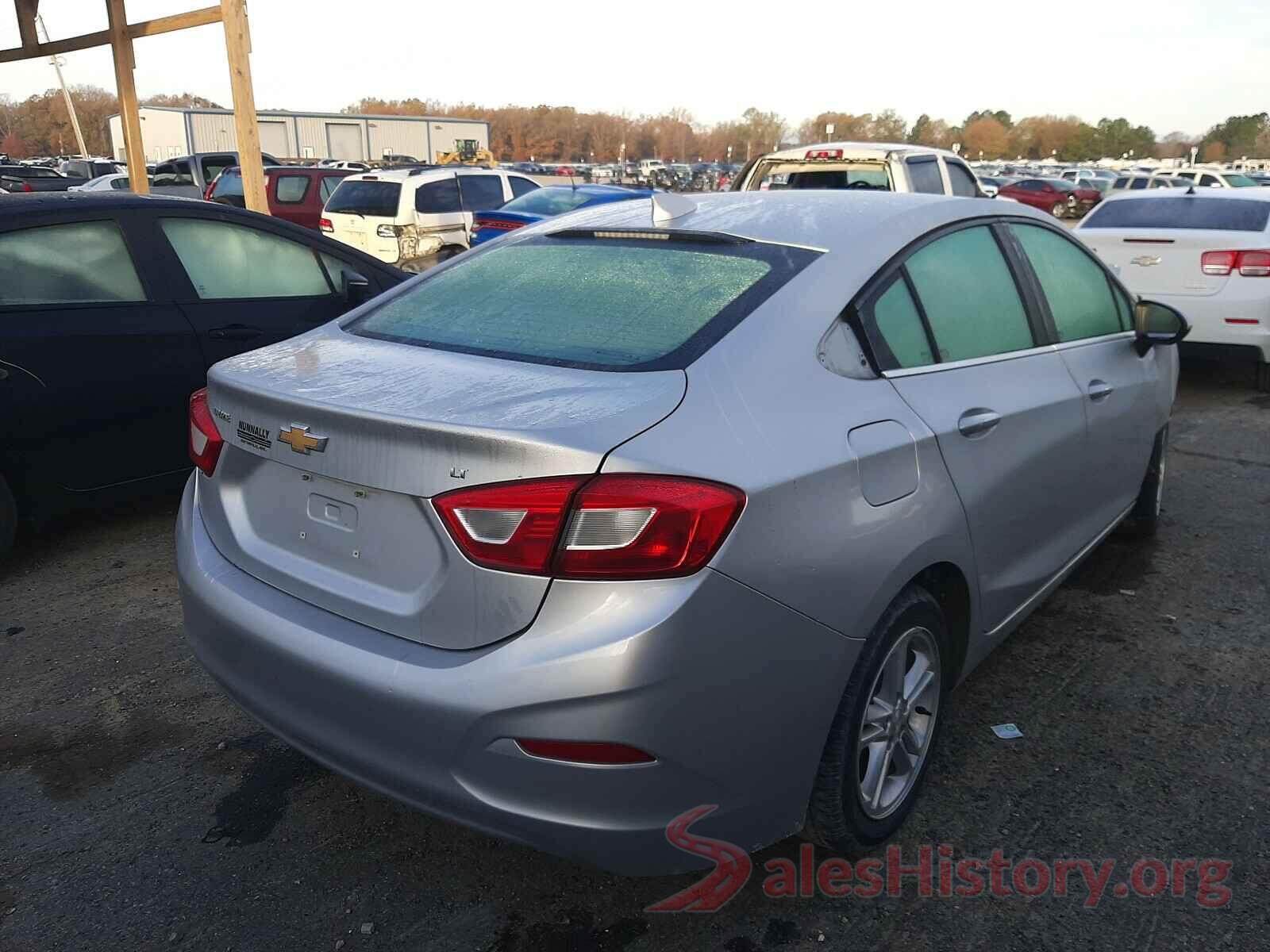 1G1BE5SM0J7101113 2018 CHEVROLET CRUZE