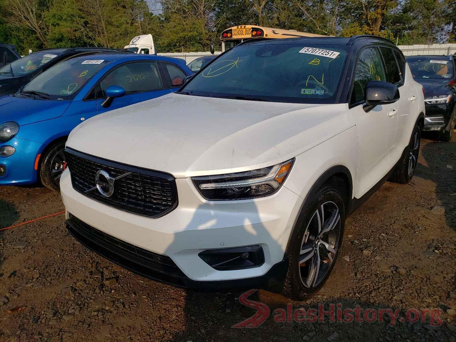 YV4162UM2L2193320 2020 VOLVO XC40