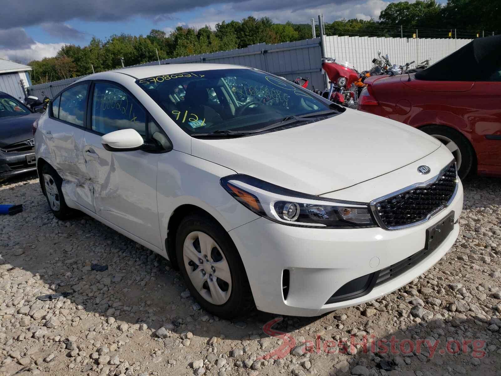 3KPFK4A79HE137710 2017 KIA FORTE