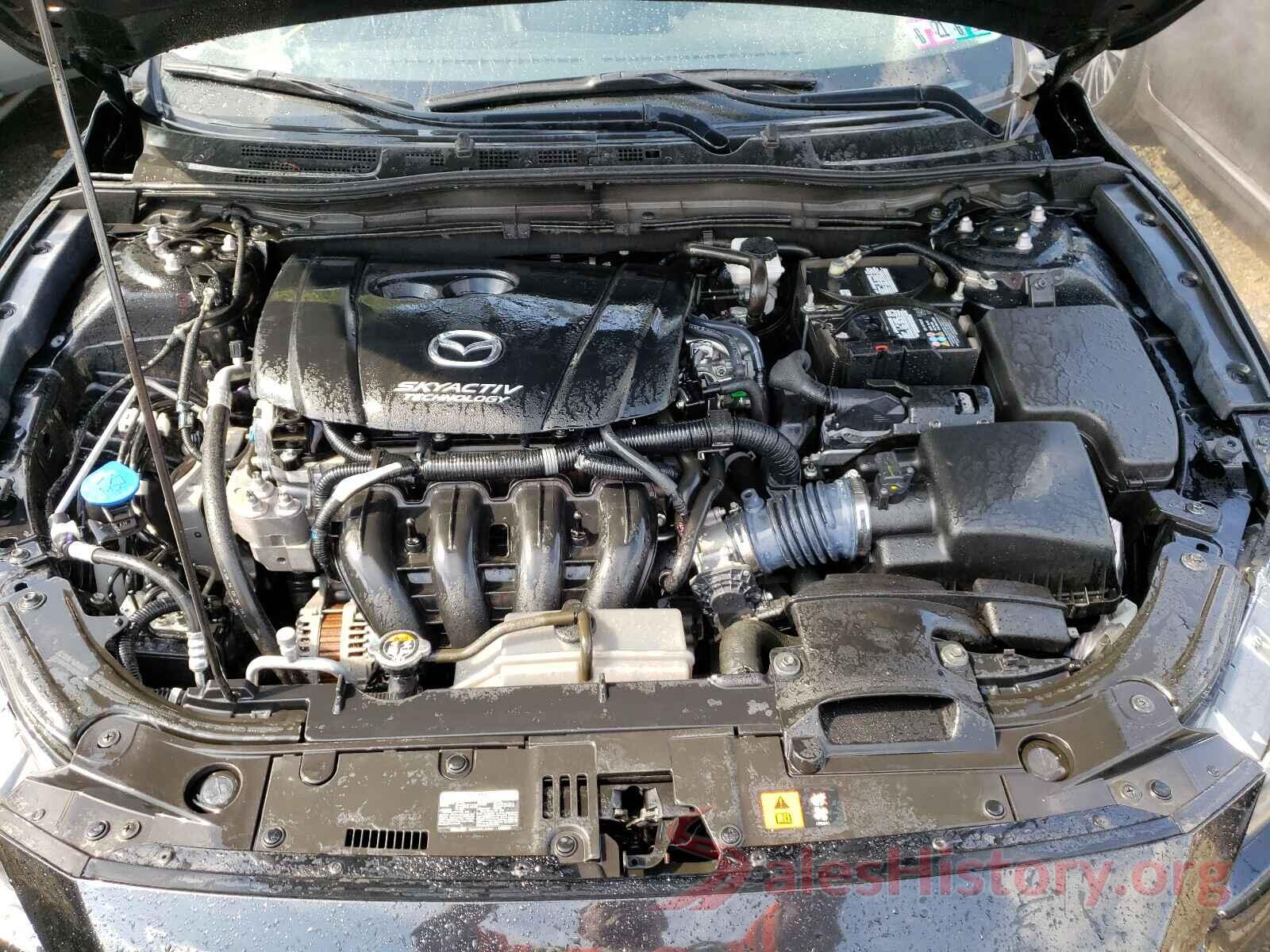 3MZBN1V32JM236227 2018 MAZDA 3