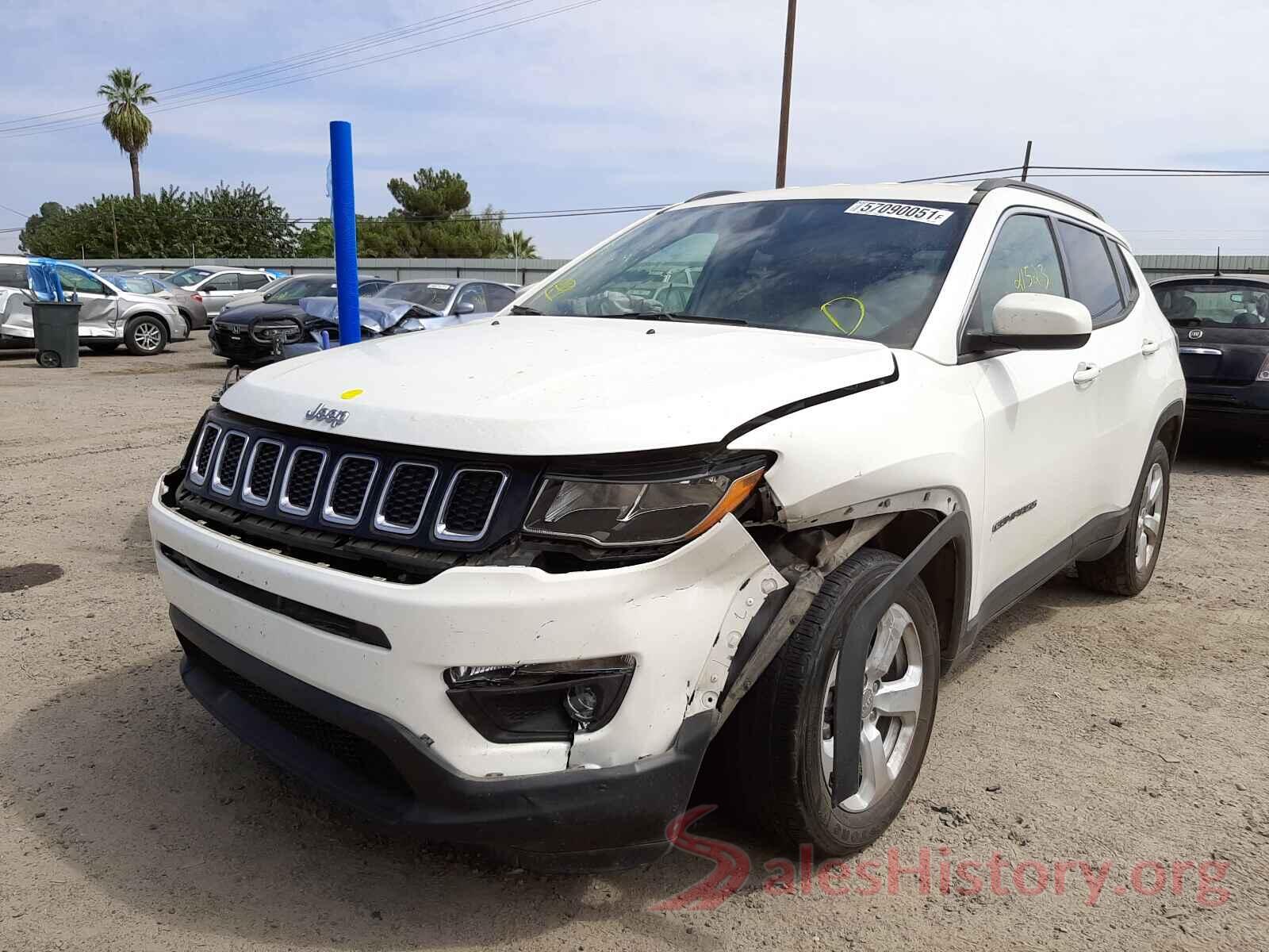 3C4NJCBBXJT441142 2018 JEEP COMPASS