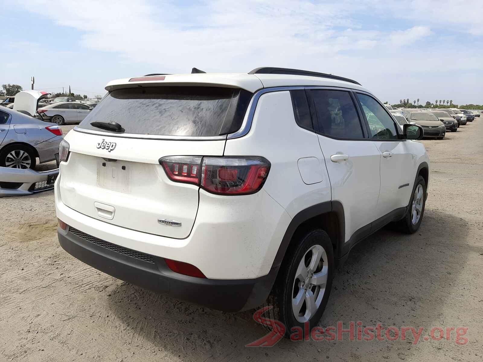 3C4NJCBBXJT441142 2018 JEEP COMPASS