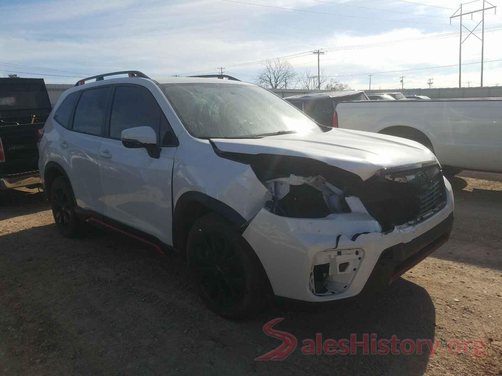 JF2SKAKC1KH547476 2019 SUBARU FORESTER