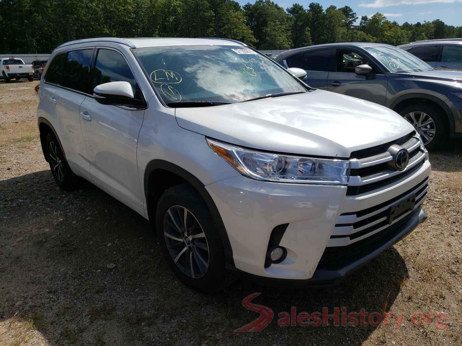 5TDJZRFH1JS829363 2018 TOYOTA HIGHLANDER