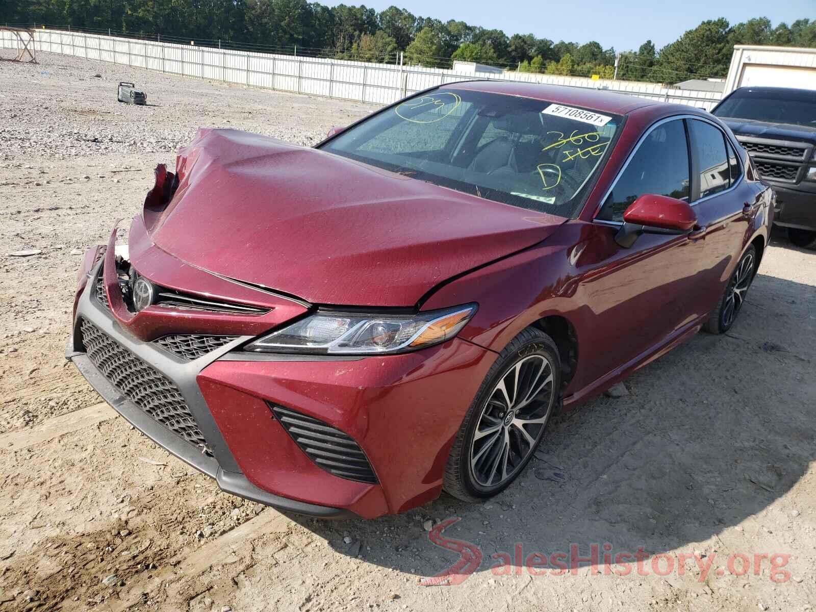 4T1B11HK5JU617451 2018 TOYOTA CAMRY