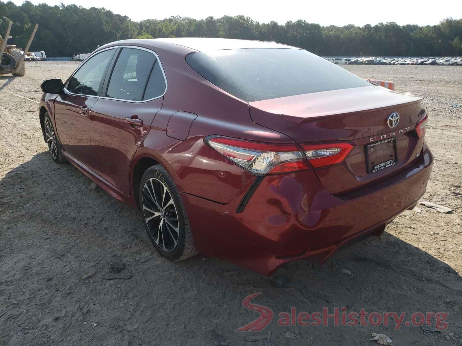 4T1B11HK5JU617451 2018 TOYOTA CAMRY