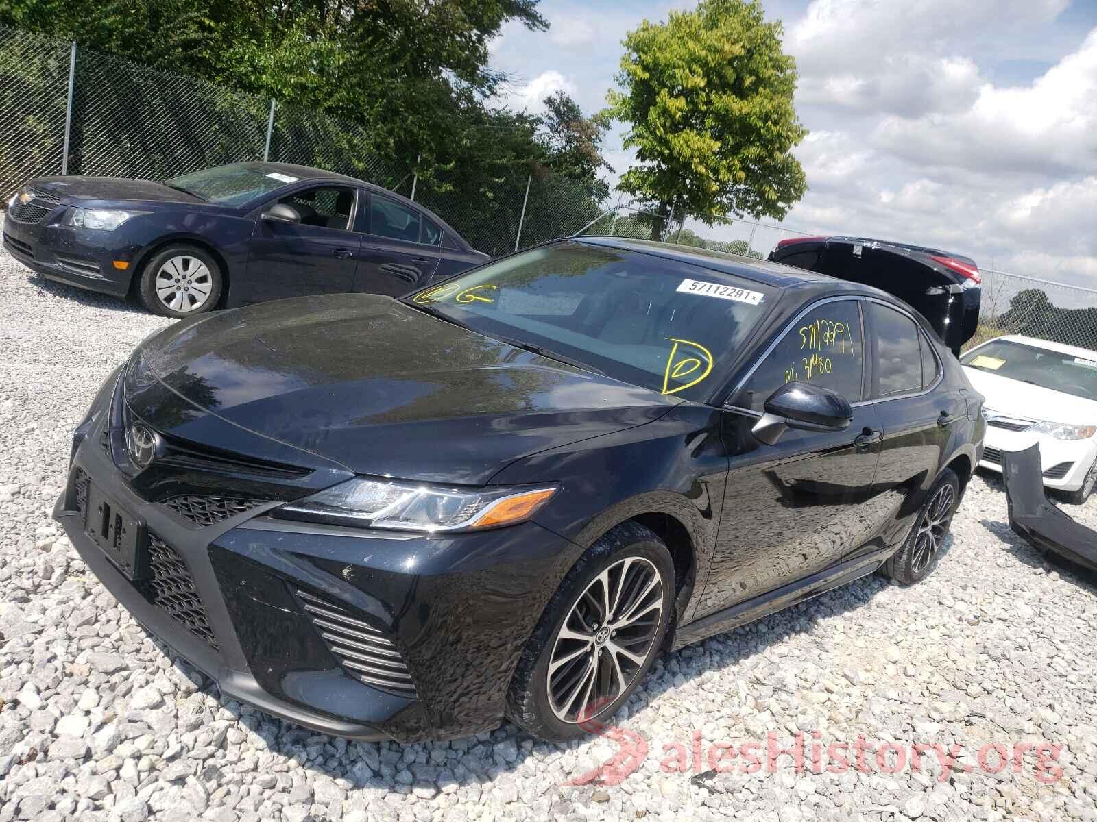 JTNB11HK1J3002546 2018 TOYOTA CAMRY