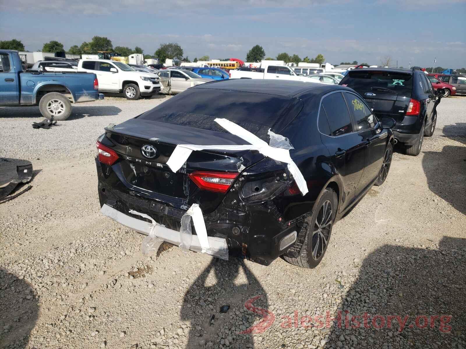 JTNB11HK1J3002546 2018 TOYOTA CAMRY