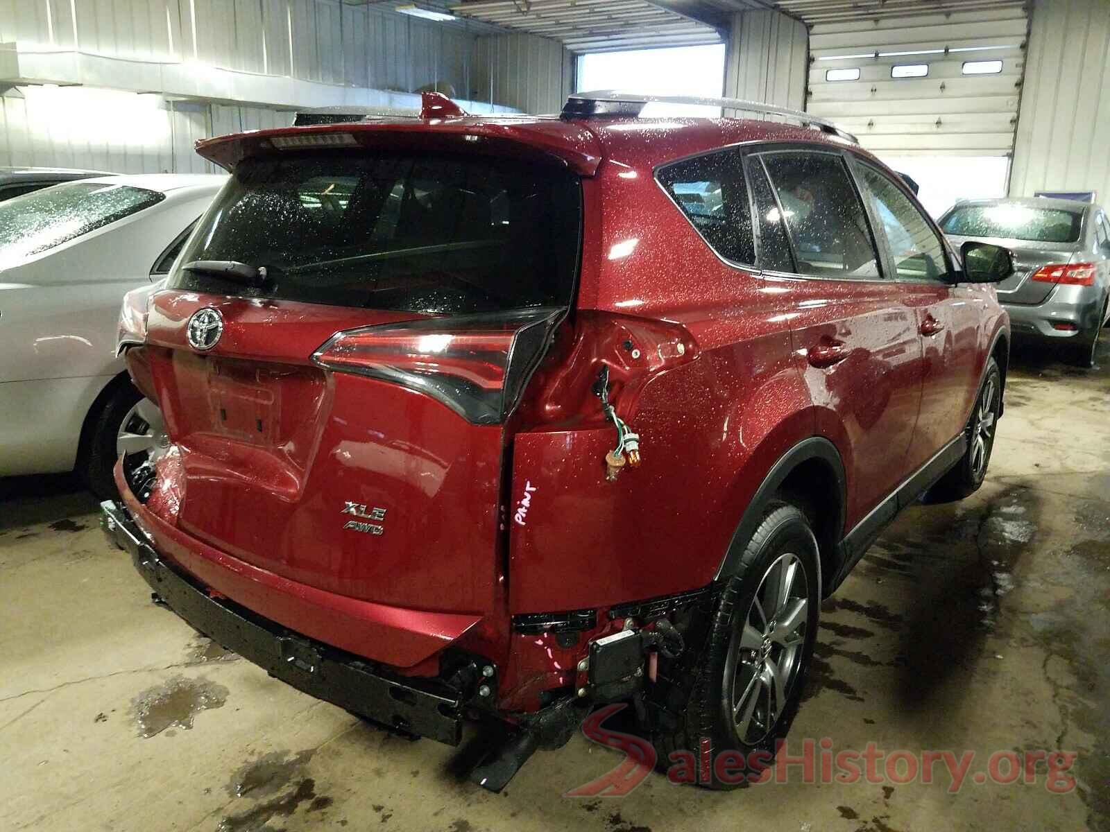 JTMRFREV5JD237818 2018 TOYOTA RAV4