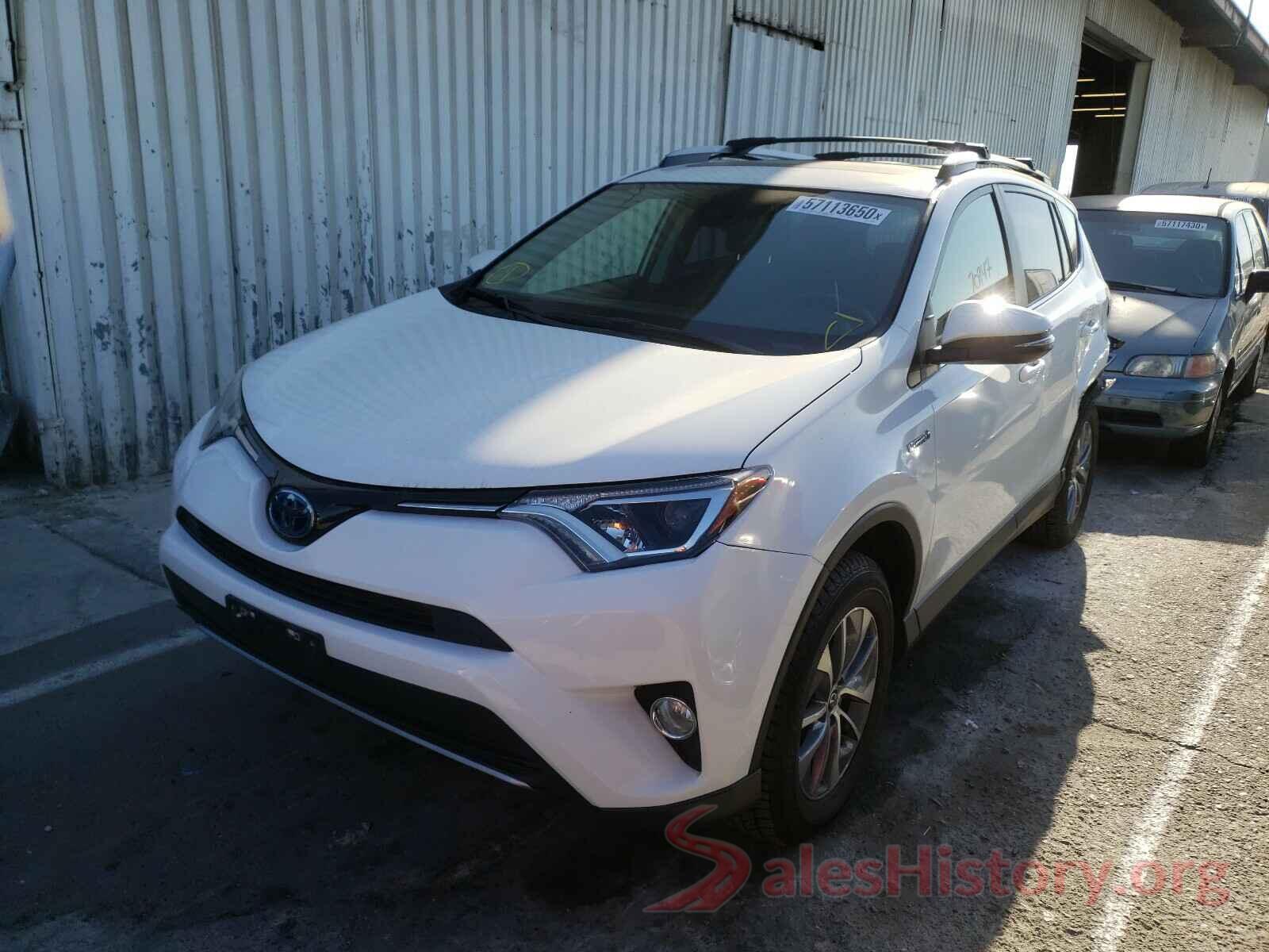 JTMRJREV3JD224760 2018 TOYOTA RAV4