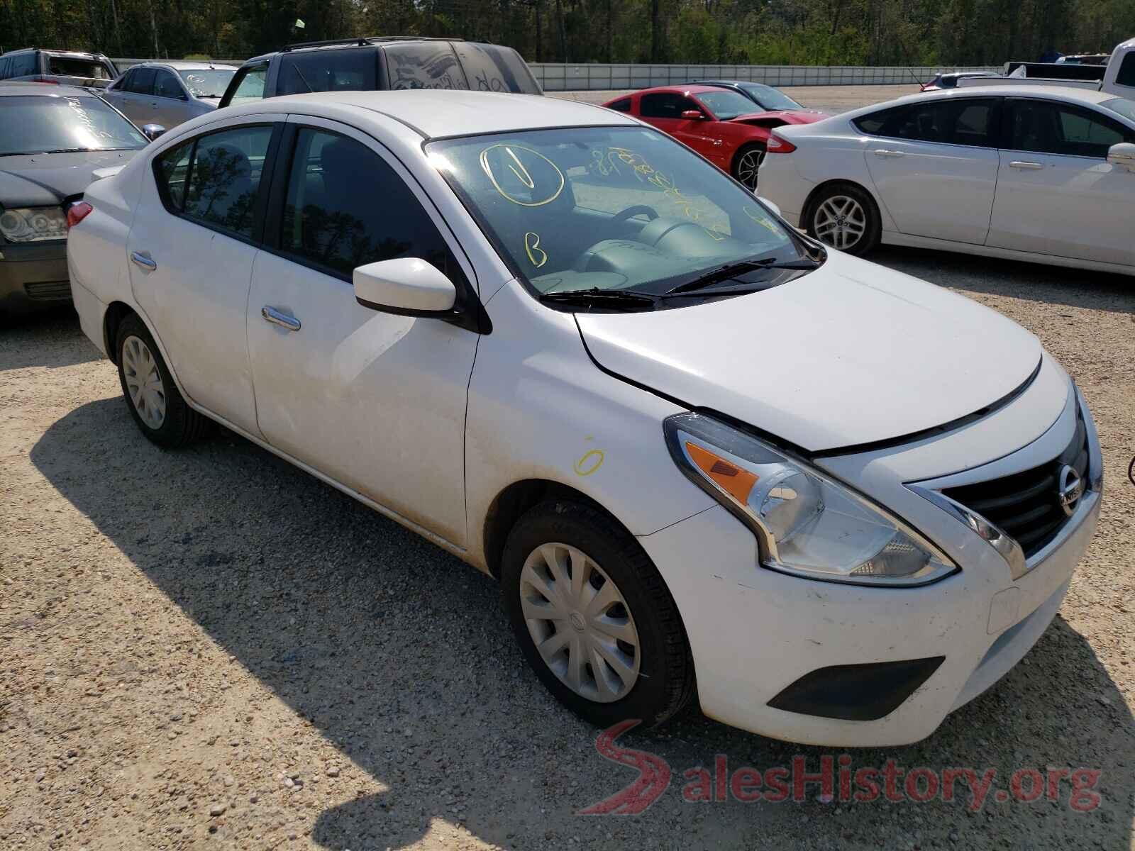 3N1CN7AP0JL817074 2018 NISSAN VERSA