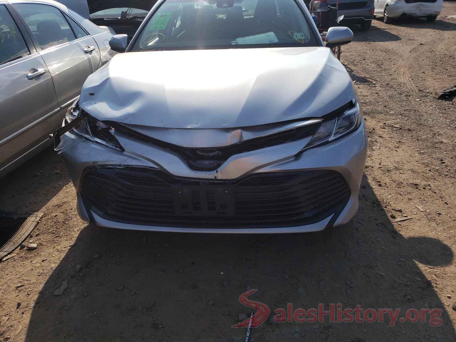 4T1B11HK5JU066311 2018 TOYOTA CAMRY