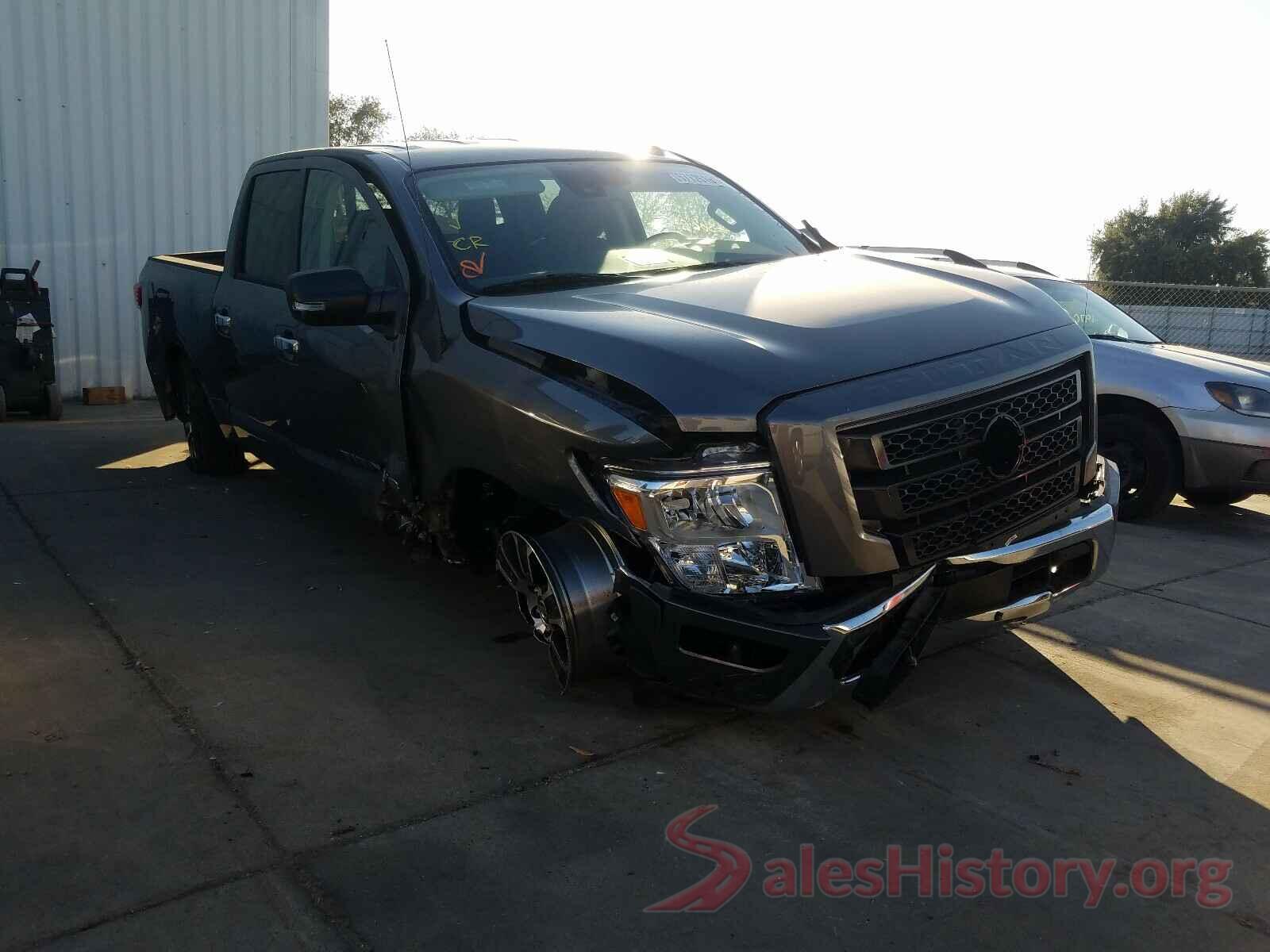 1N6AA1EF7LN511648 2020 NISSAN TITAN