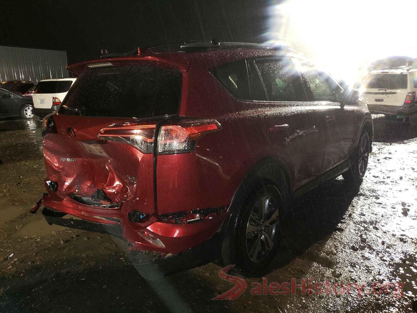 2T3RFREV0JW708910 2018 TOYOTA RAV4