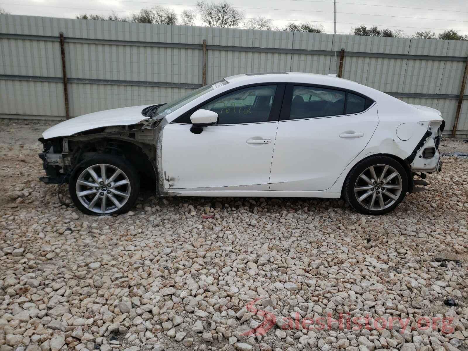 3MZBN1V77HM119031 2017 MAZDA 3