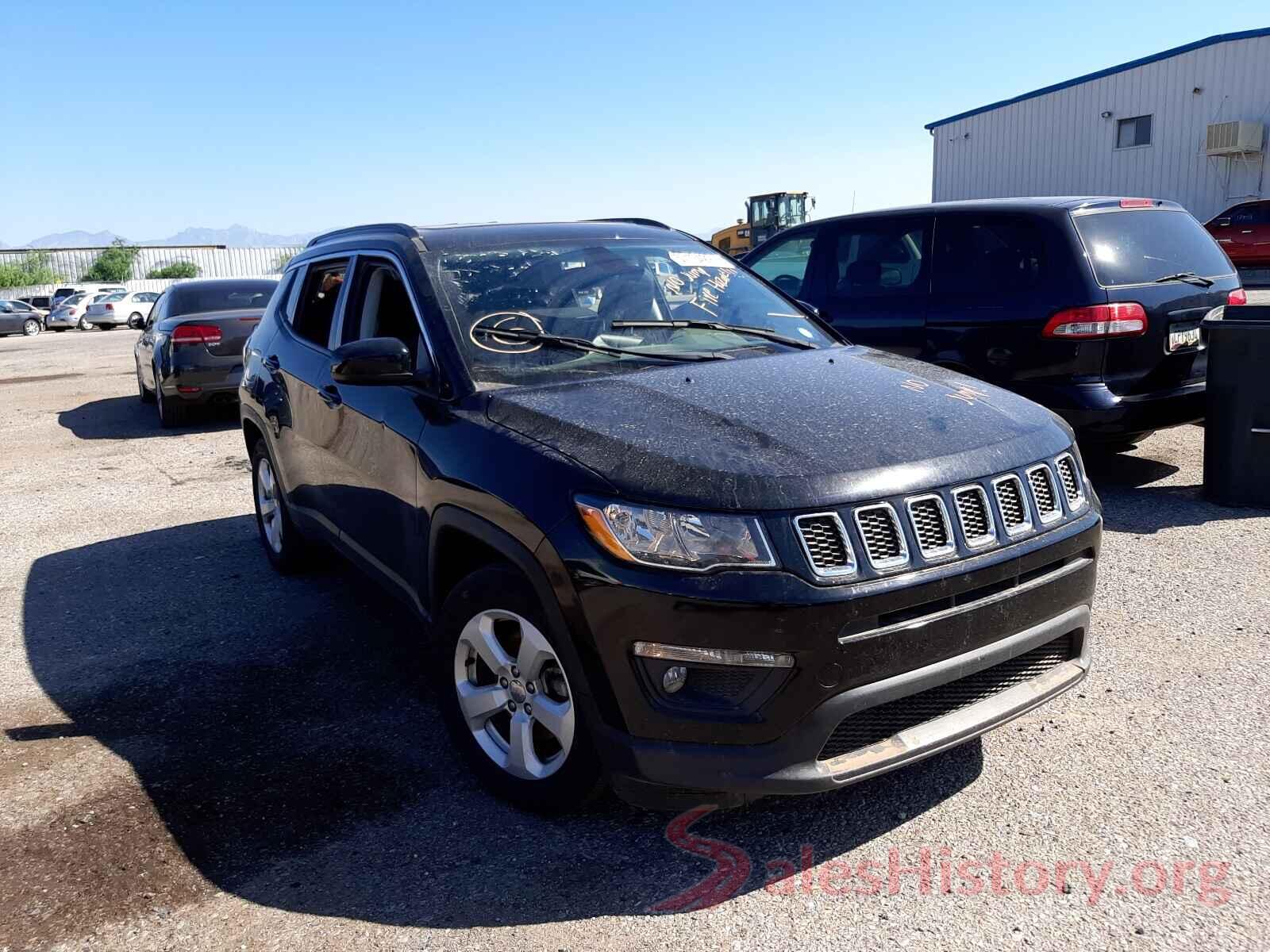 3C4NJCBB4JT123856 2018 JEEP COMPASS