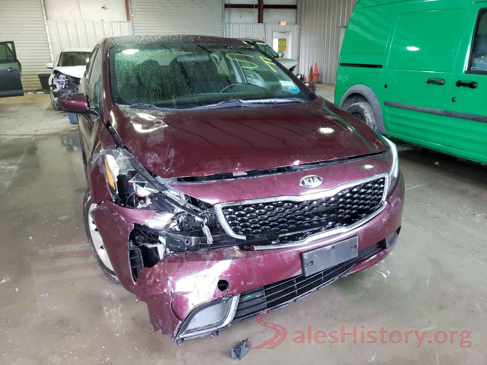 3KPFK4A7XHE149025 2017 KIA FORTE