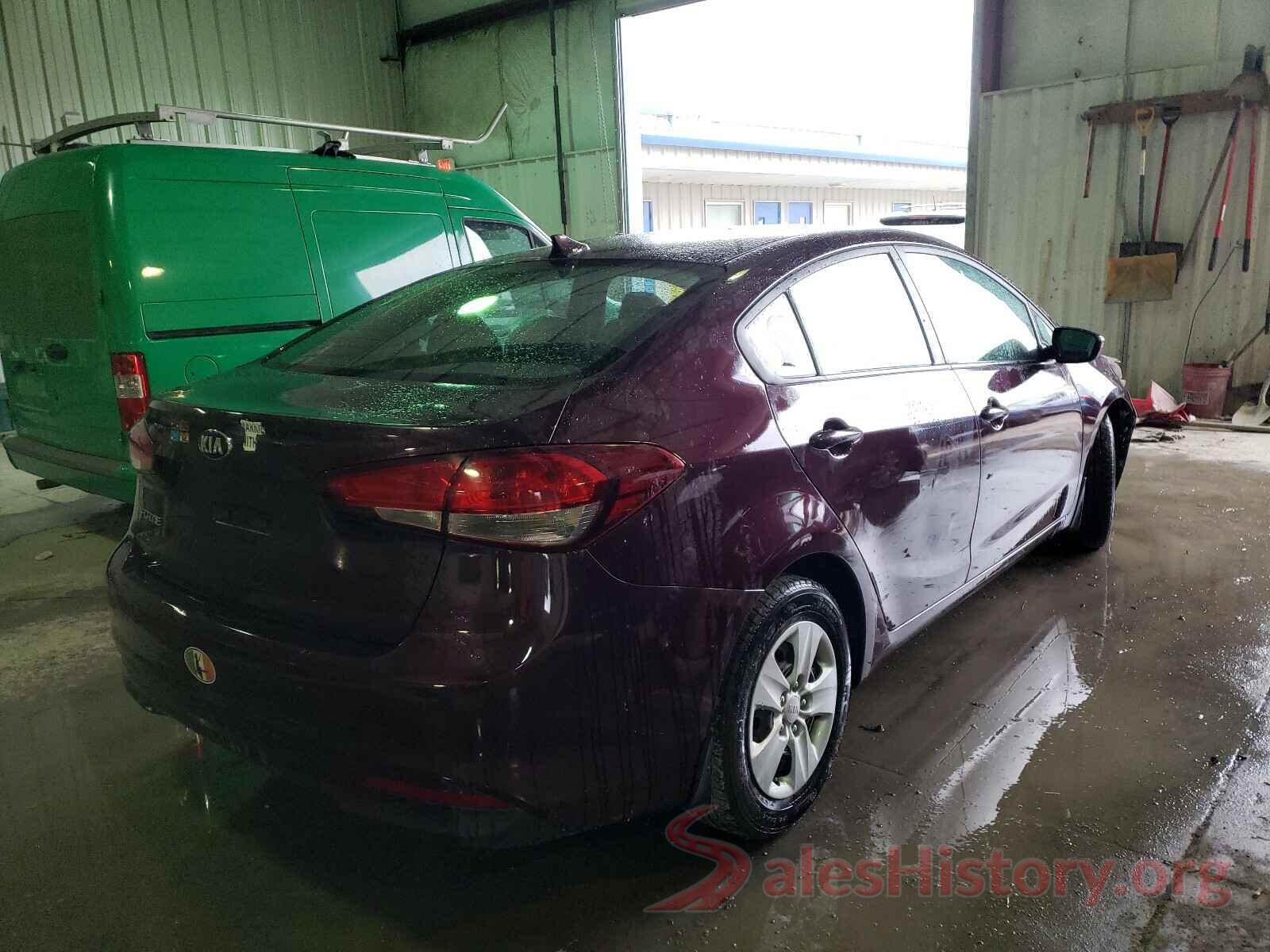 3KPFK4A7XHE149025 2017 KIA FORTE