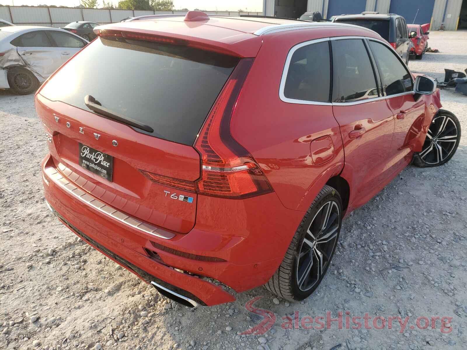 YV4A22RM8J1076445 2018 VOLVO XC60