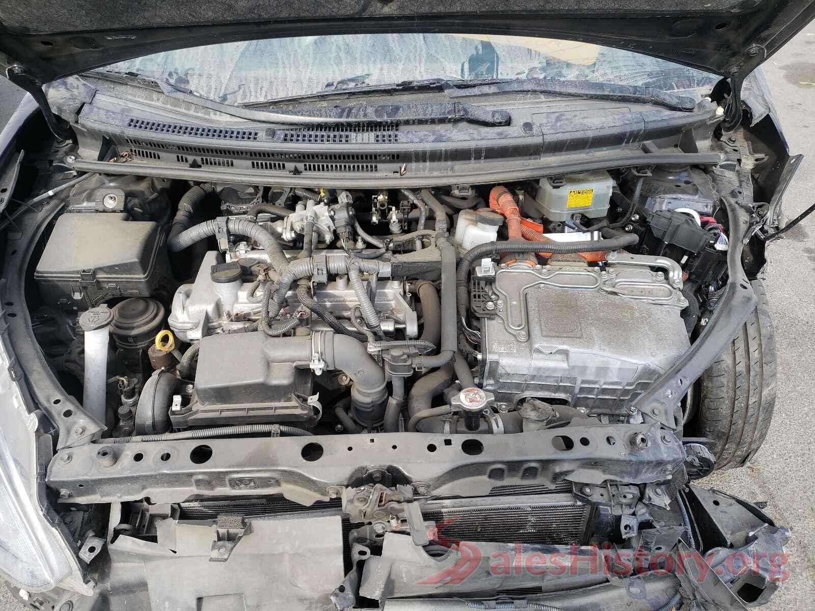 JTDKDTB38H1592260 2017 TOYOTA PRIUS