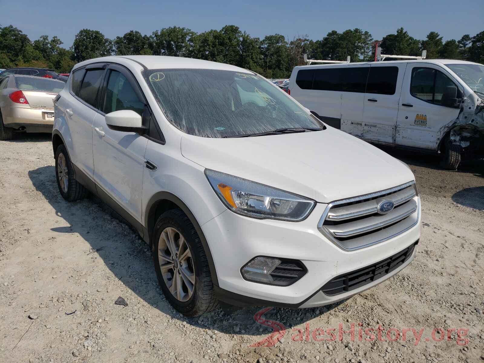 1FMCU0GD3HUD67369 2017 FORD ESCAPE