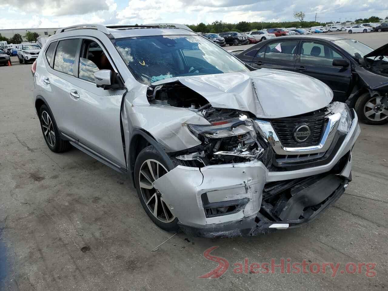 JN8AT2MT8JW491187 2018 NISSAN ROGUE