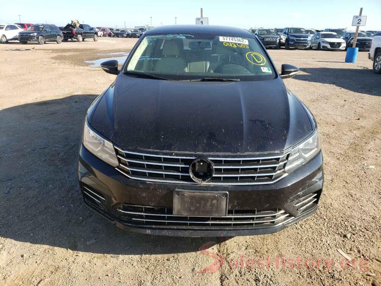 1VWAA7A30JC042653 2018 VOLKSWAGEN PASSAT