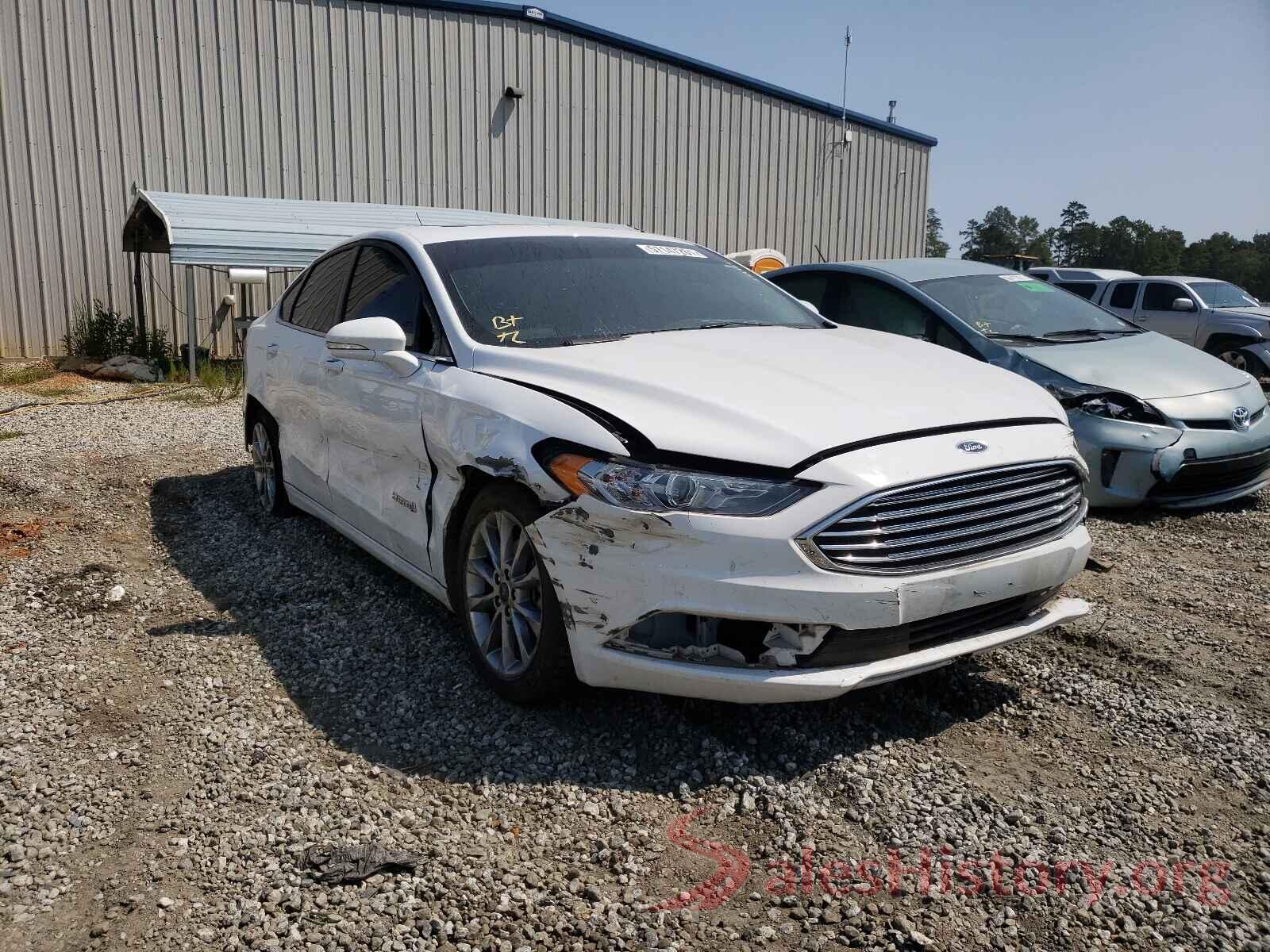 3FA6P0LU3HR392137 2017 FORD FUSION