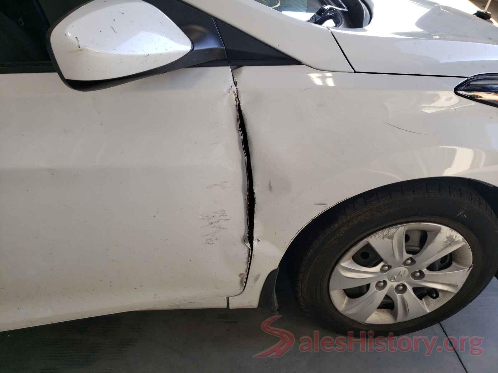 5NPDH4AE0GH758333 2016 HYUNDAI ELANTRA