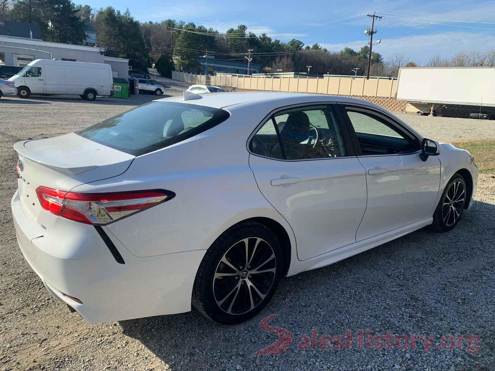 4T1G11AKXLU355512 2020 TOYOTA CAMRY