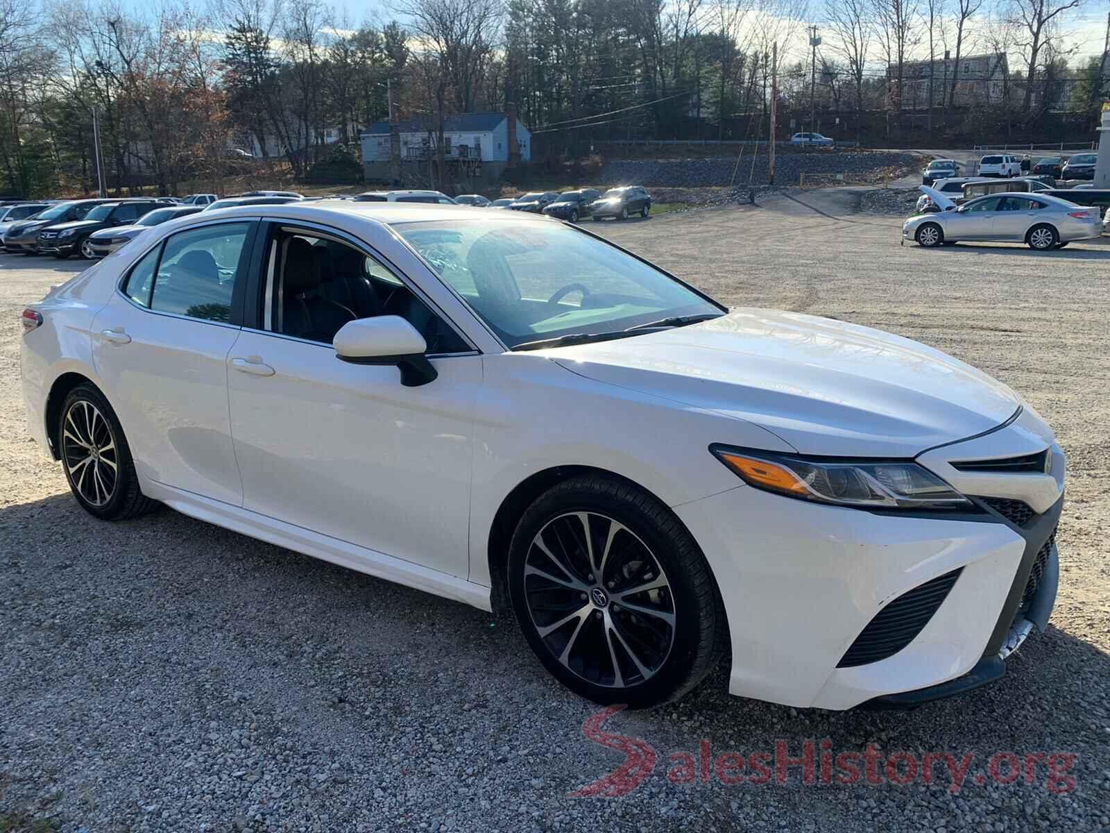 4T1G11AKXLU355512 2020 TOYOTA CAMRY