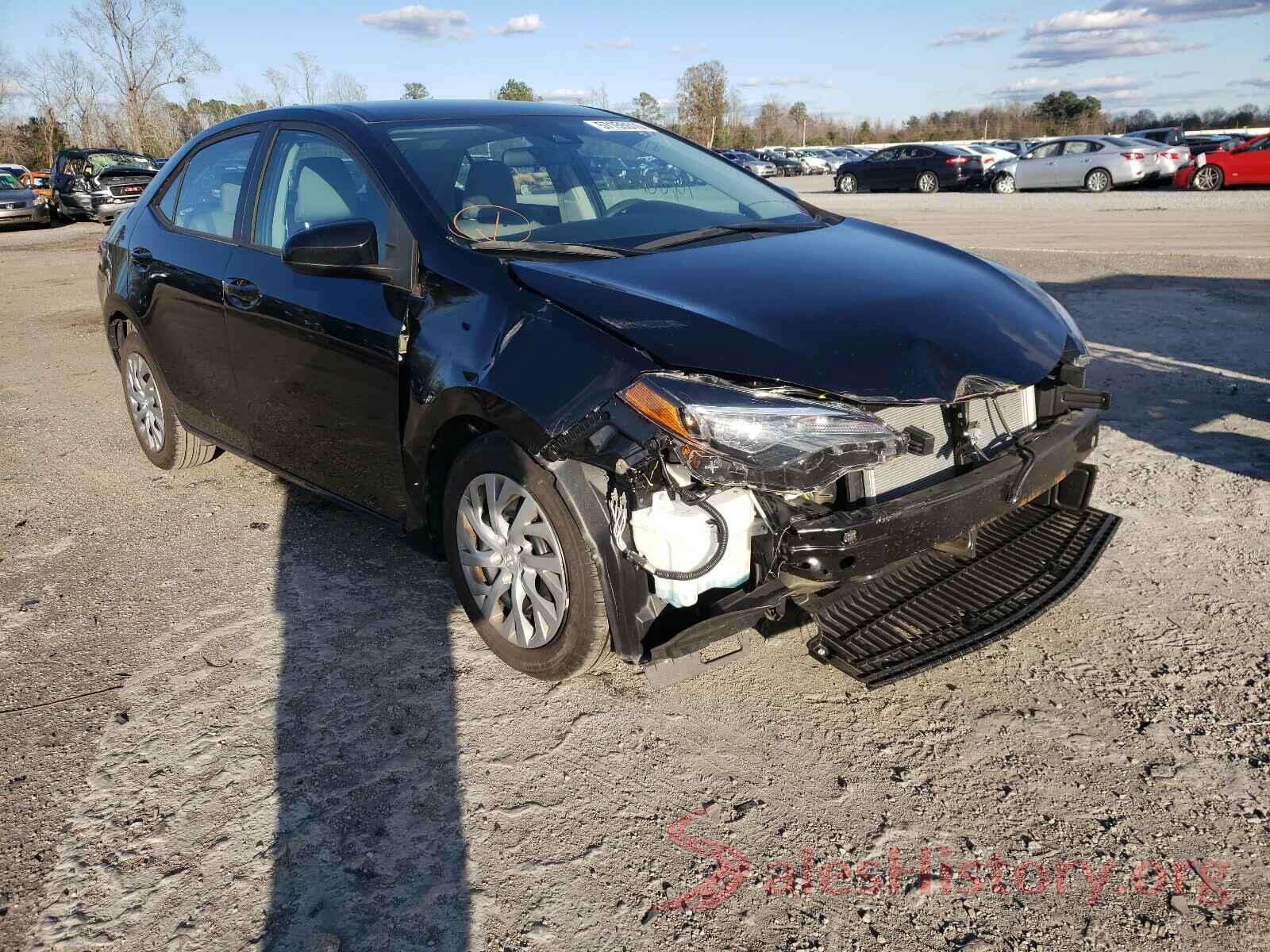 2T1BURHE5JC122457 2018 TOYOTA COROLLA