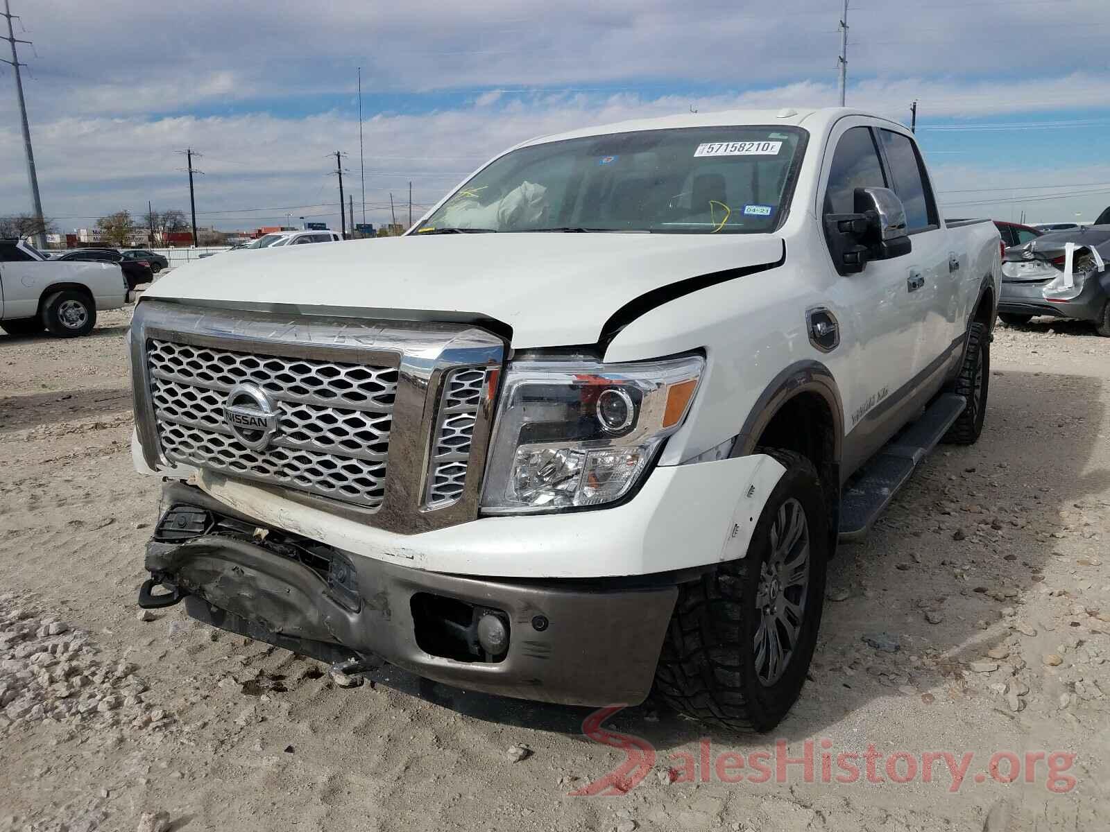 1N6AA1F46JN523588 2018 NISSAN TITAN