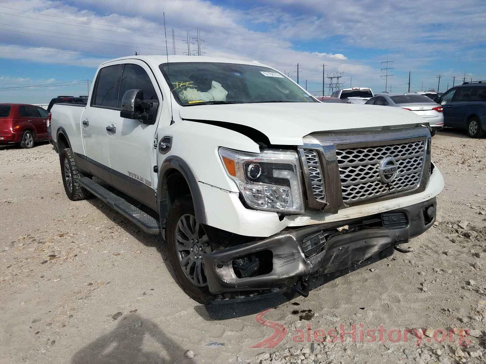 1N6AA1F46JN523588 2018 NISSAN TITAN