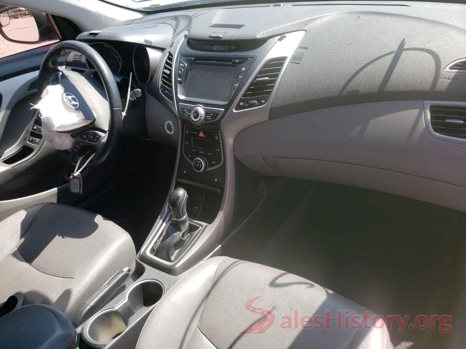 KMHDH4AE5GU636956 2016 HYUNDAI ELANTRA