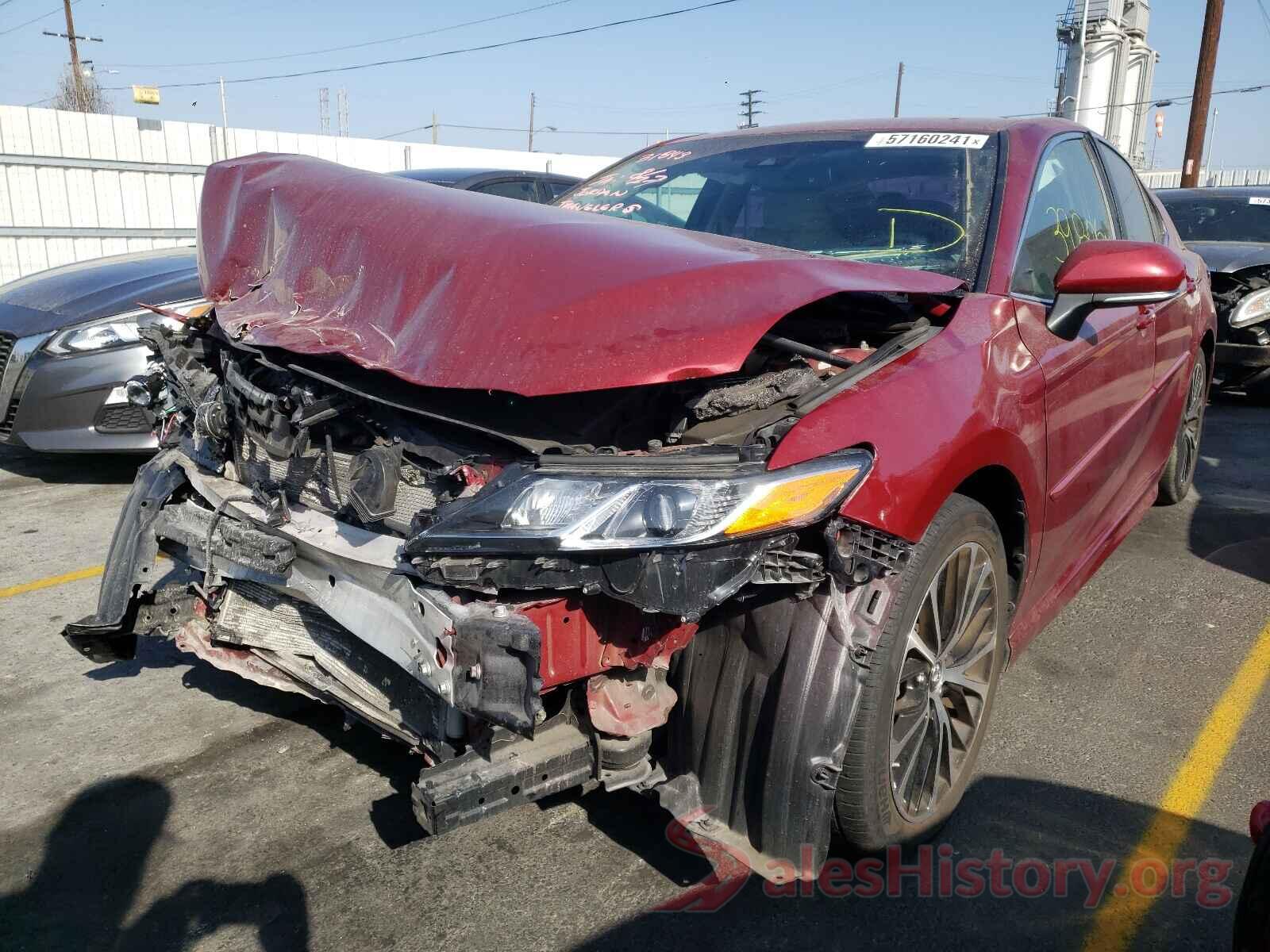 4T1B11HK0JU504779 2018 TOYOTA CAMRY