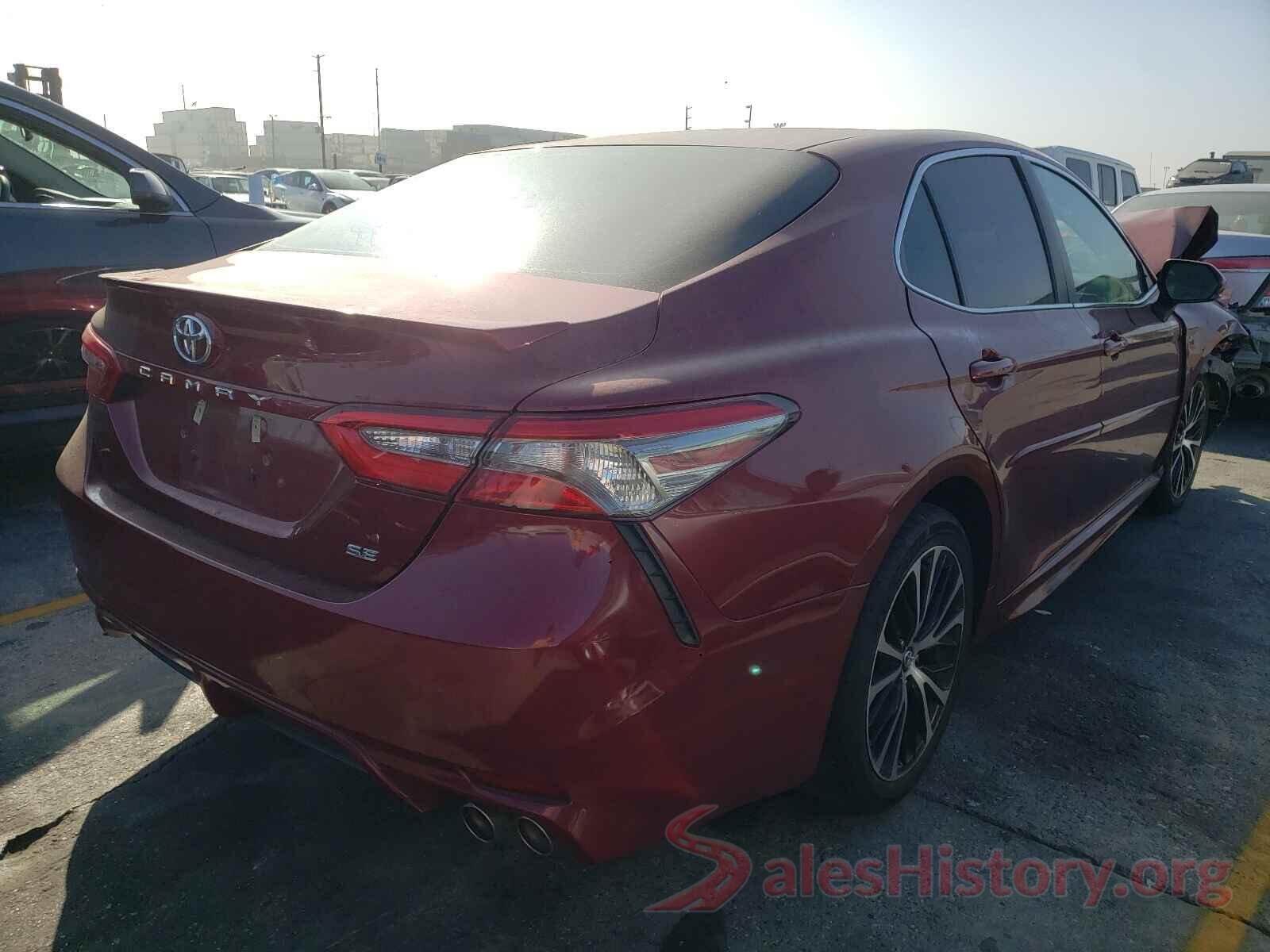 4T1B11HK0JU504779 2018 TOYOTA CAMRY