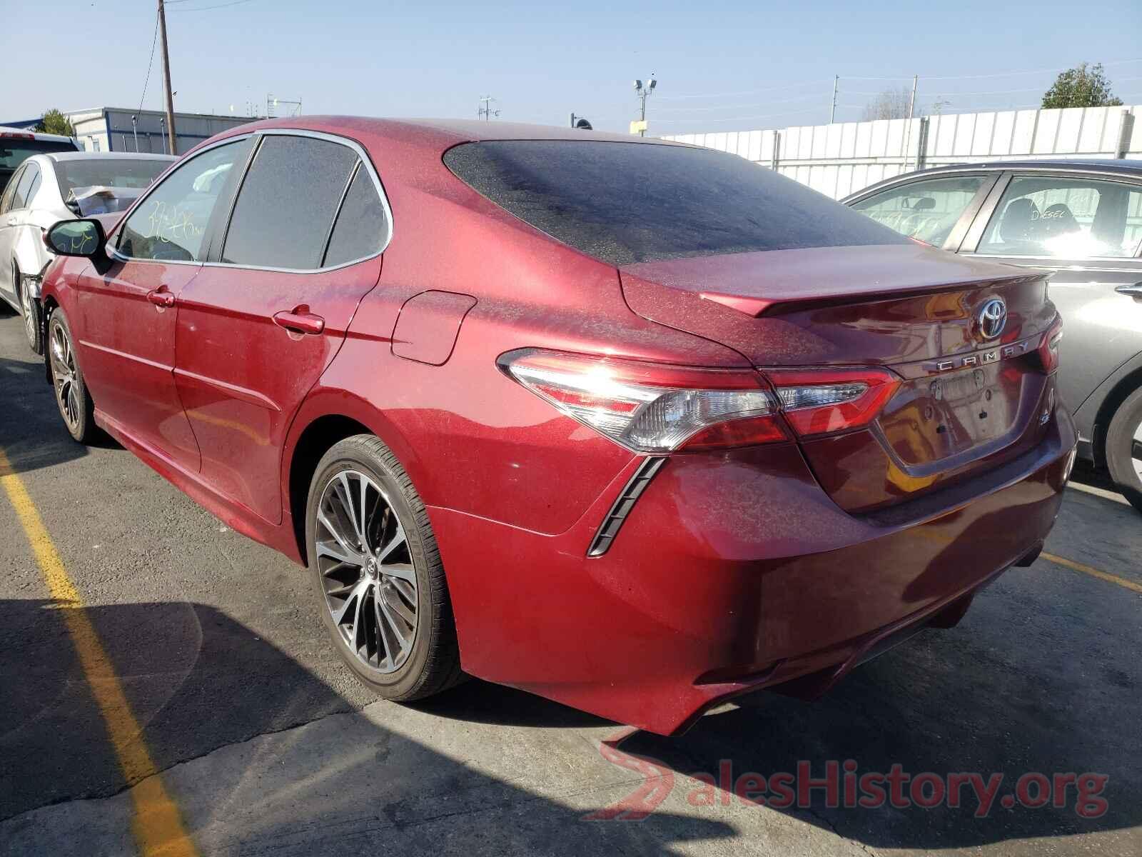 4T1B11HK0JU504779 2018 TOYOTA CAMRY