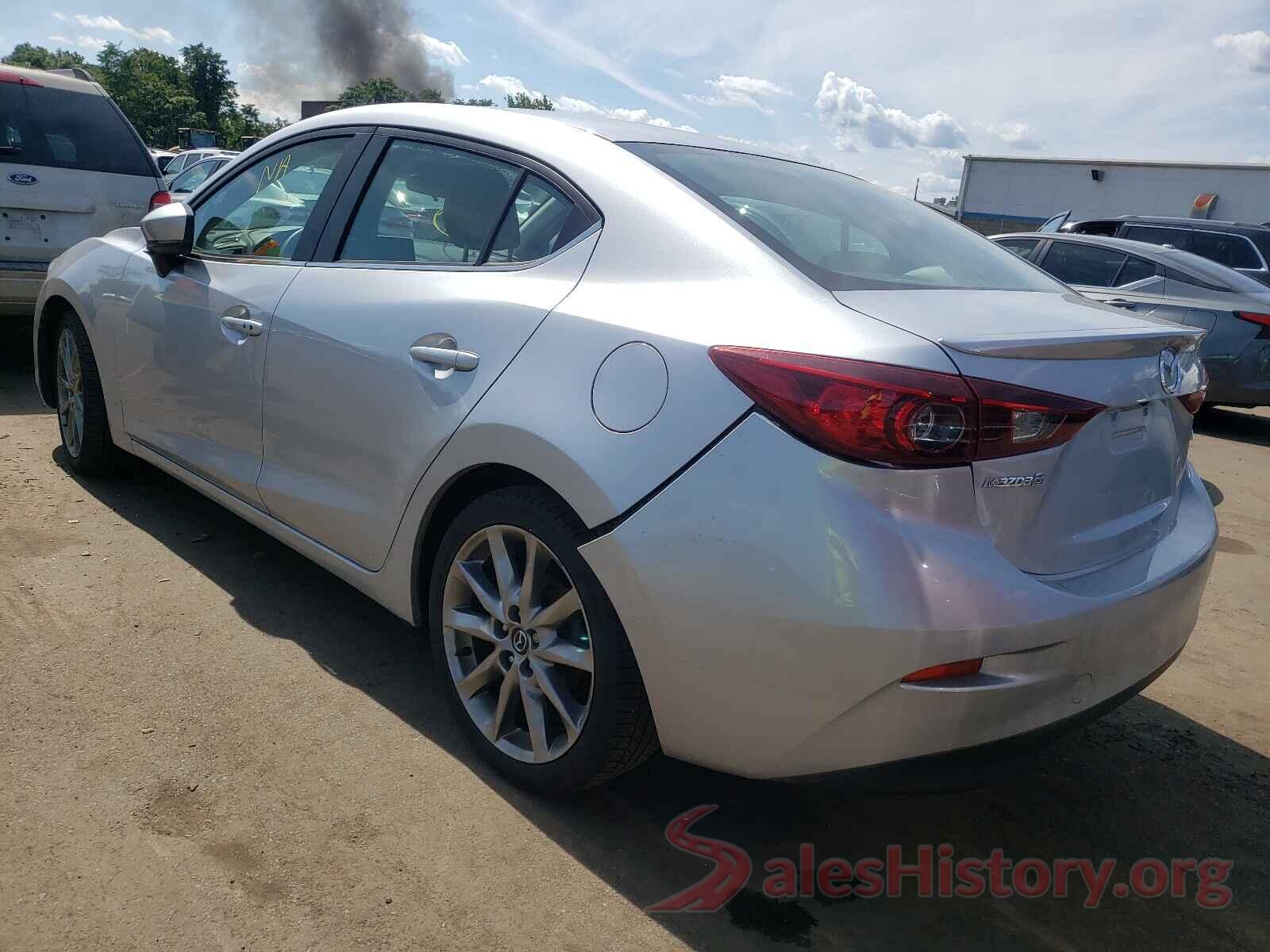 3MZBN1V38JM242663 2018 MAZDA 3