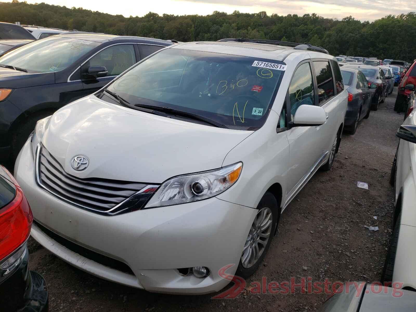 5TDYZ3DC2HS826730 2017 TOYOTA SIENNA