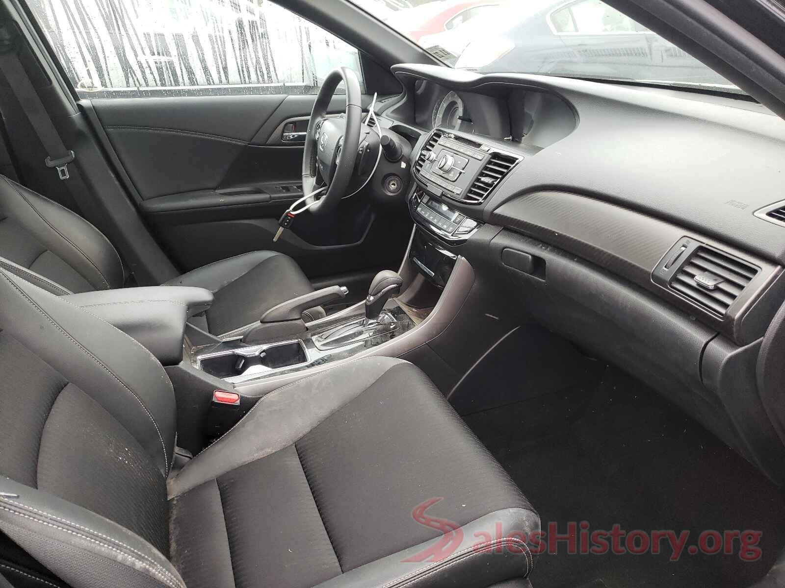 1HGCR2F55HA008202 2017 HONDA ACCORD