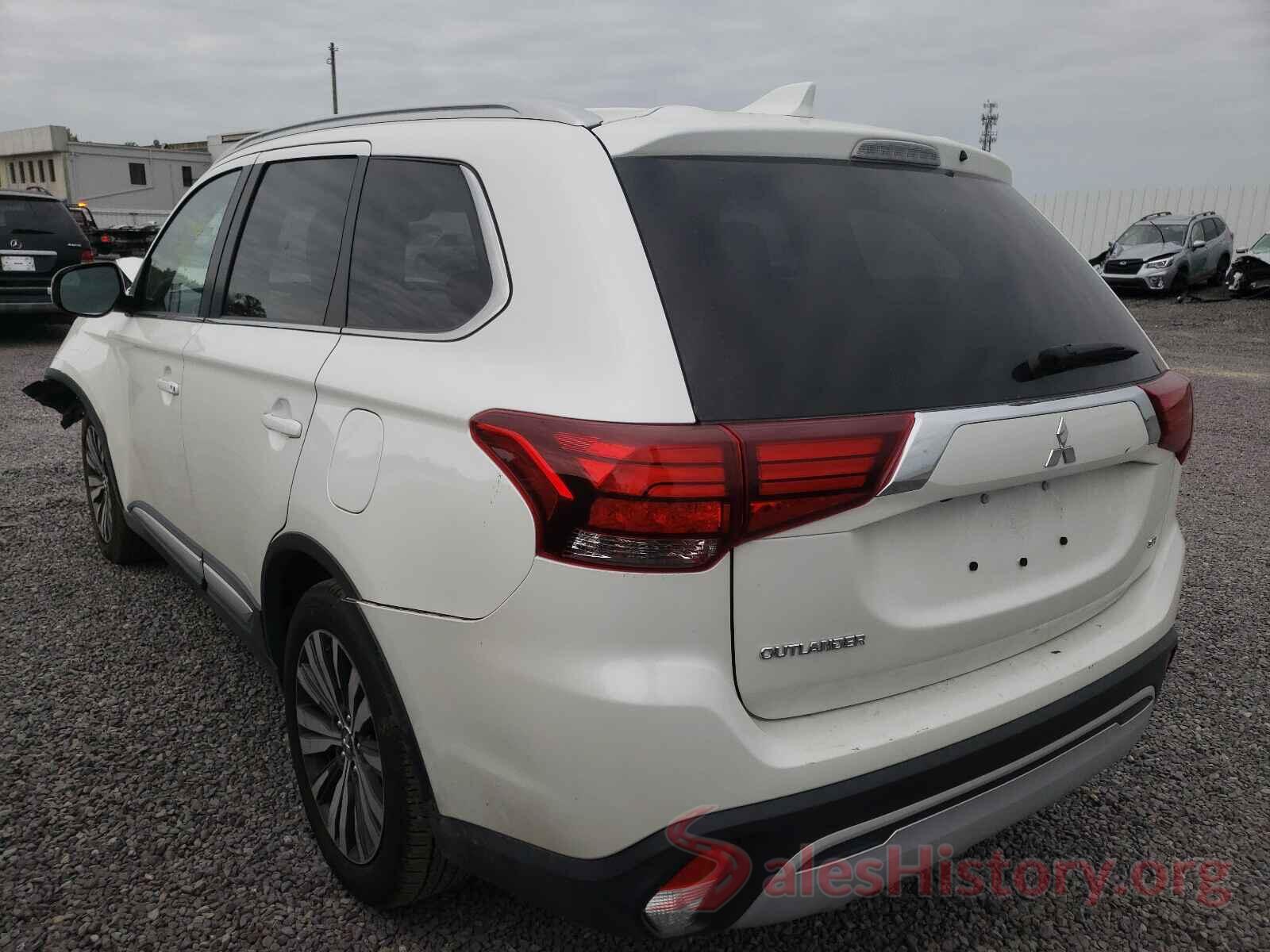 JA4AD3A33LZ017050 2020 MITSUBISHI OUTLANDER