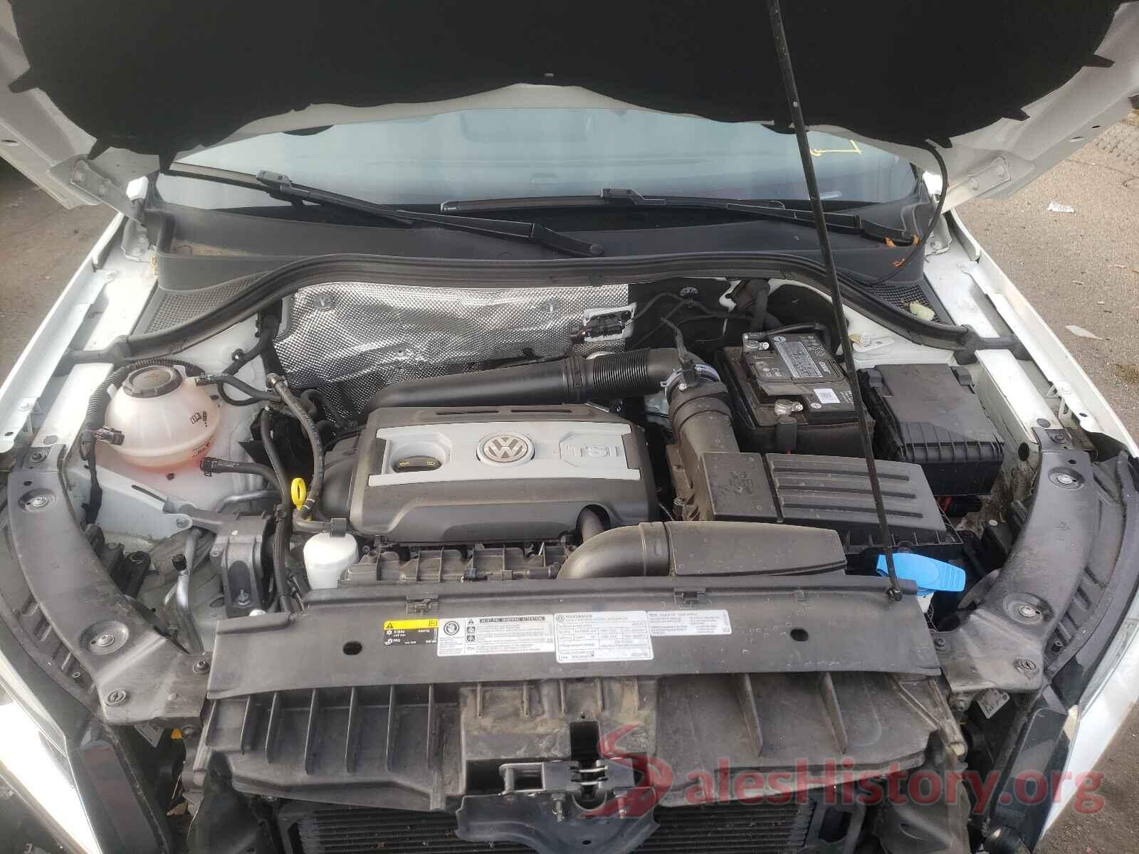 WVGAV7AX9HK048151 2017 VOLKSWAGEN TIGUAN