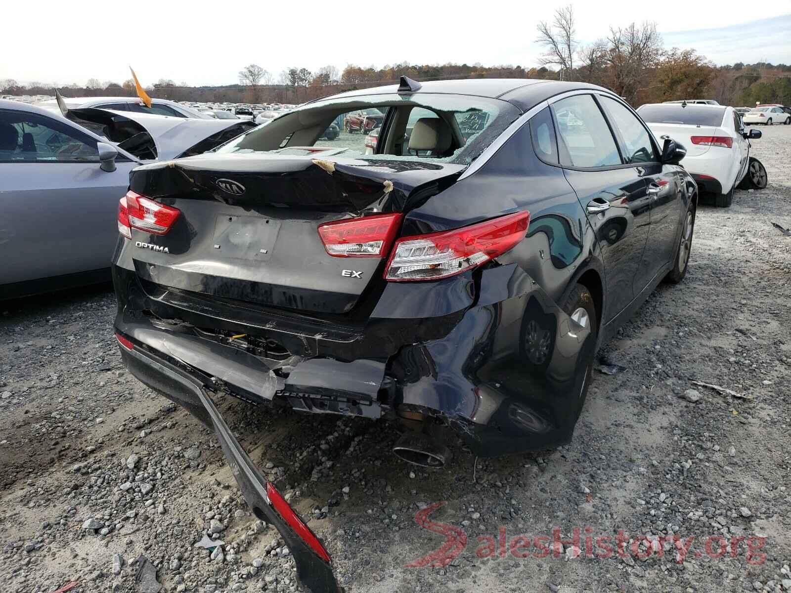 5XXGU4L30JG252640 2018 KIA OPTIMA