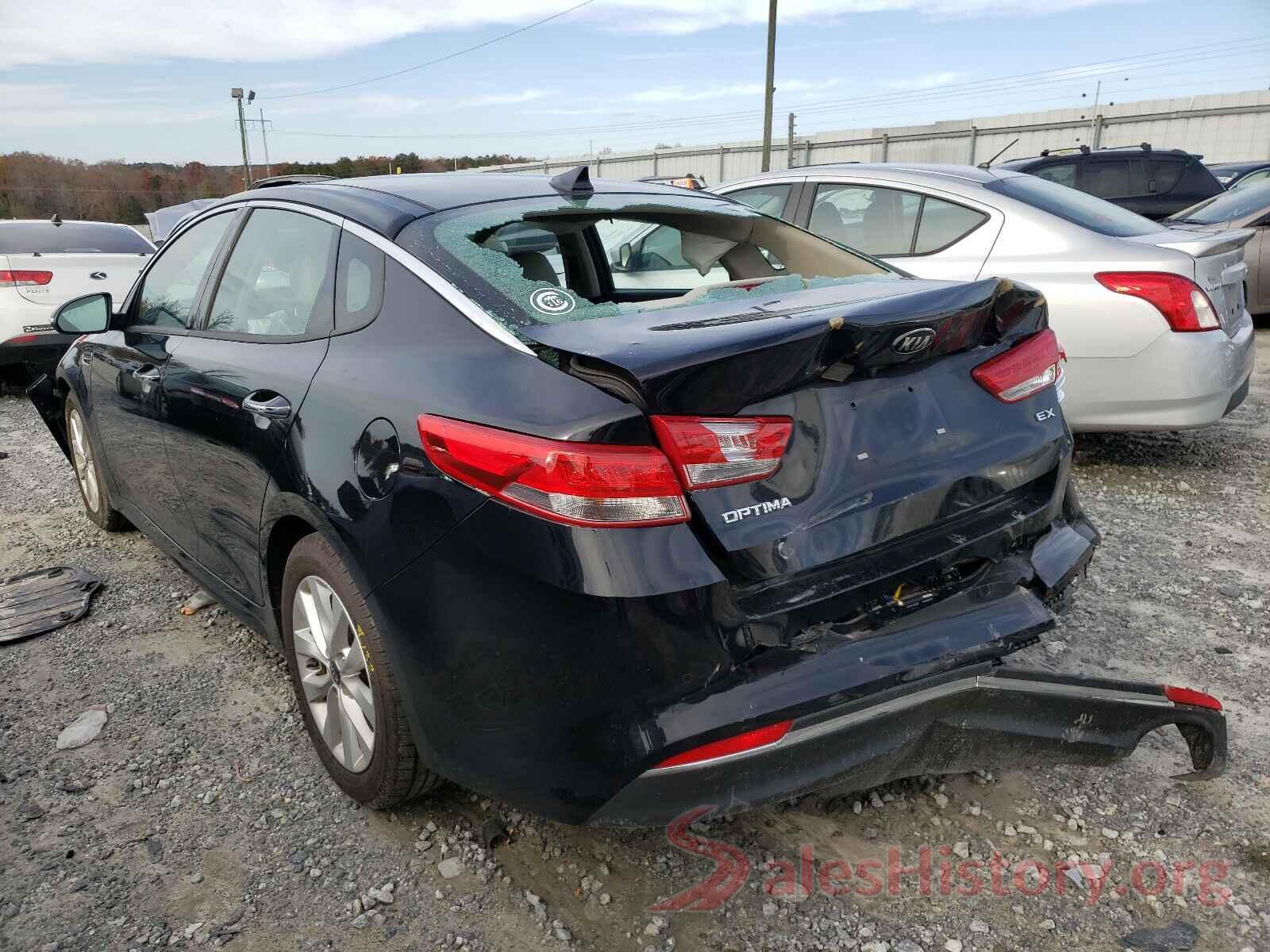 5XXGU4L30JG252640 2018 KIA OPTIMA