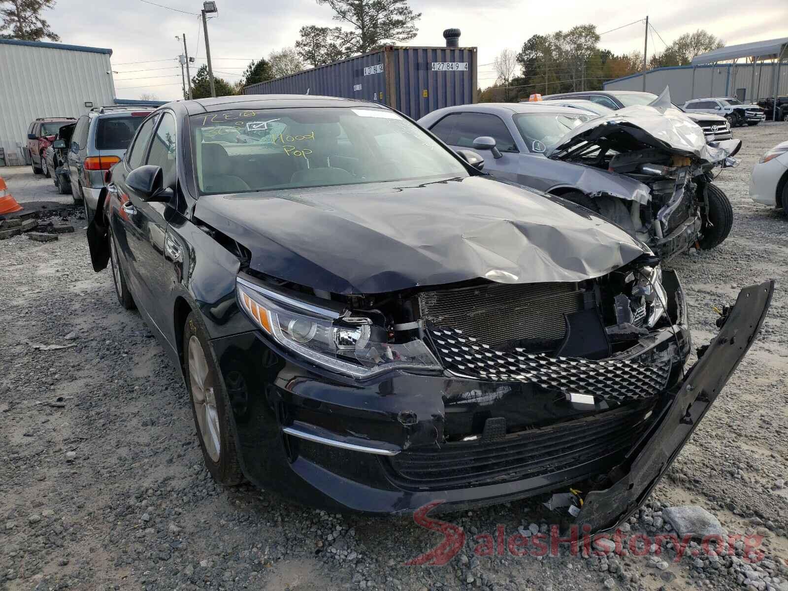 5XXGU4L30JG252640 2018 KIA OPTIMA