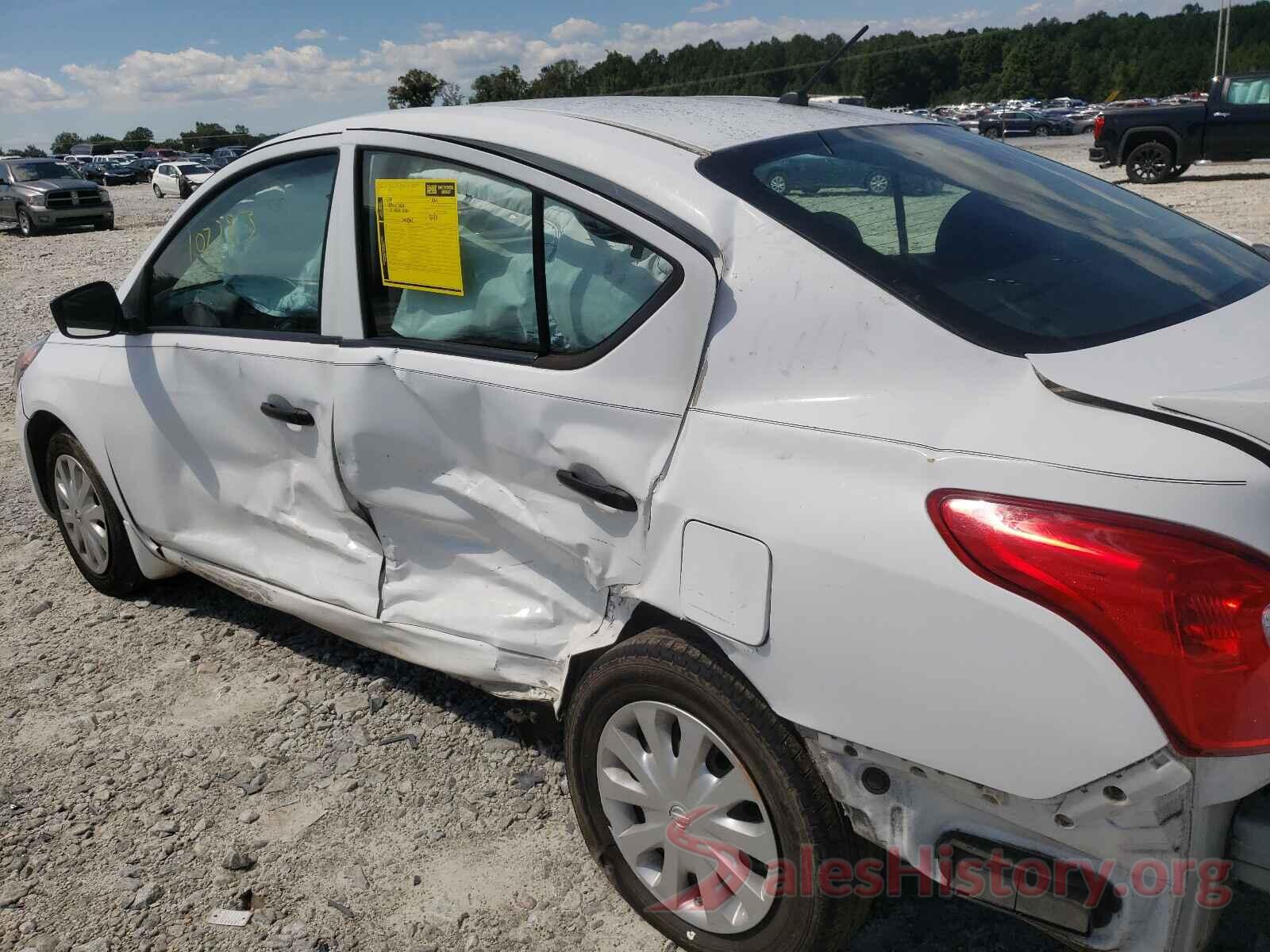 3N1CN7AP2GL891752 2016 NISSAN VERSA